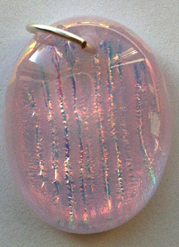 A larger photo of the Clear Glass on Pink Rib Patterned Oval Shaped Necklace