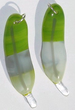 A larger photo of the Quaker Glass Feather Necklace