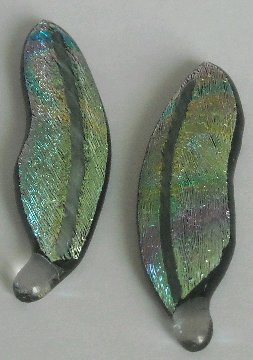 A larger photo of the Silver Krinkle Glass Feather Magnet