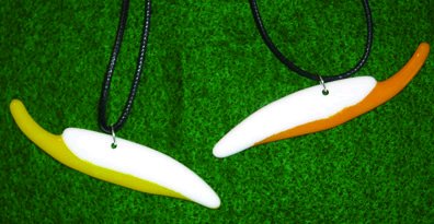A larger photo of the Single Crested Cockatoo Glass Feather Necklaces