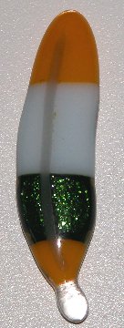 A larger photo of the White Bellied Caique Glass Feather Magnet